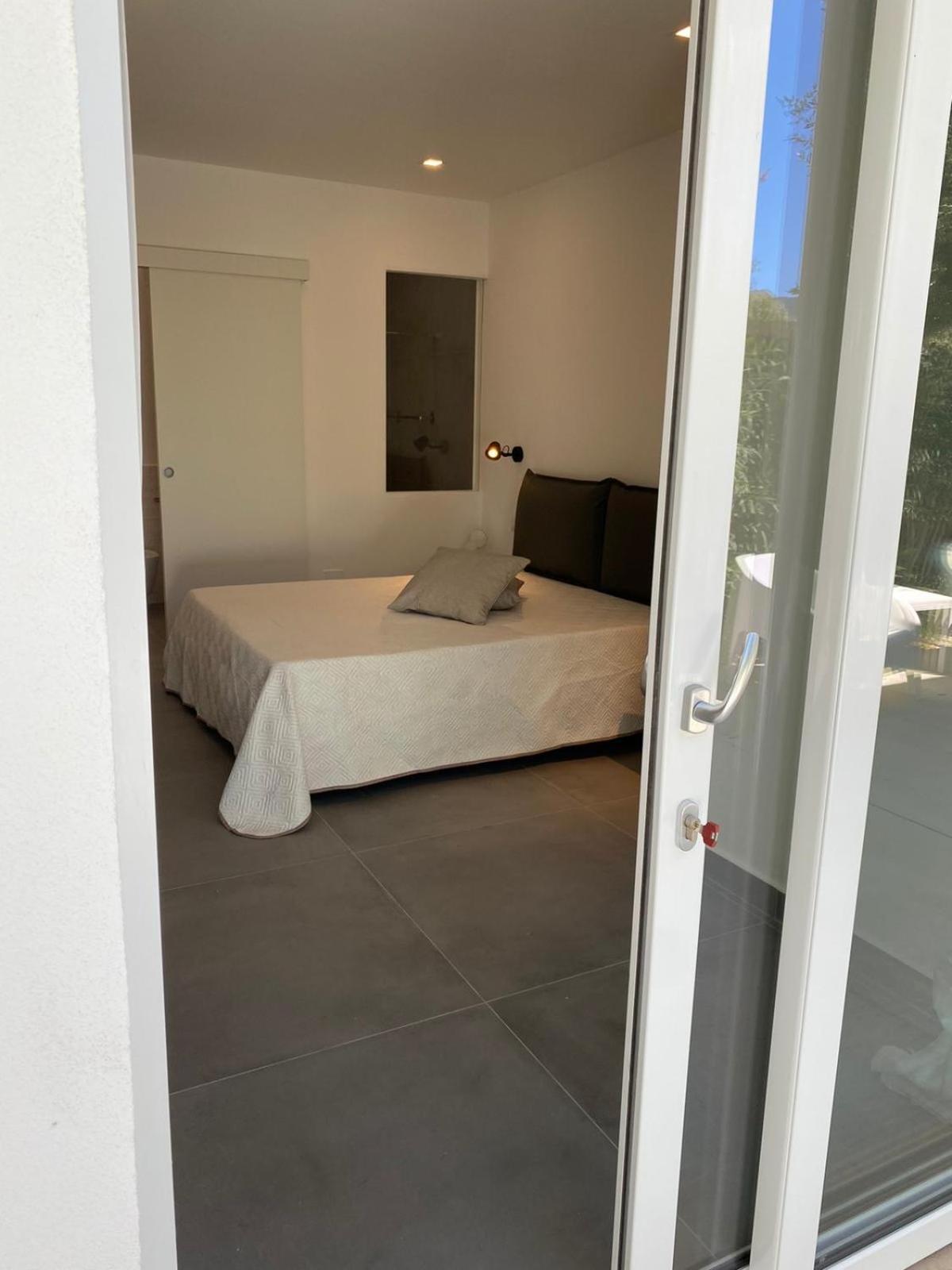 B&B Direttamente Sul Mare Da Antonino Mattinata Extérieur photo